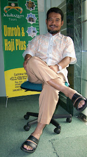 Guru Ngaji Jadi Bos Haji